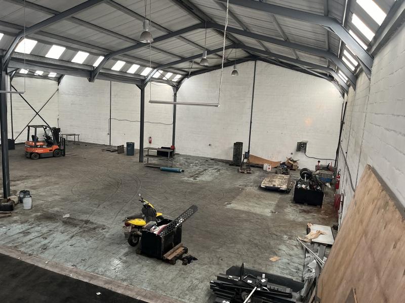 To Let commercial Property for Rent in Killarney Gardens Western Cape